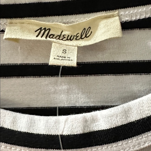 Madewell Everyday Boxy Crop Tee in White Black Stripe - Picture 8 of 9